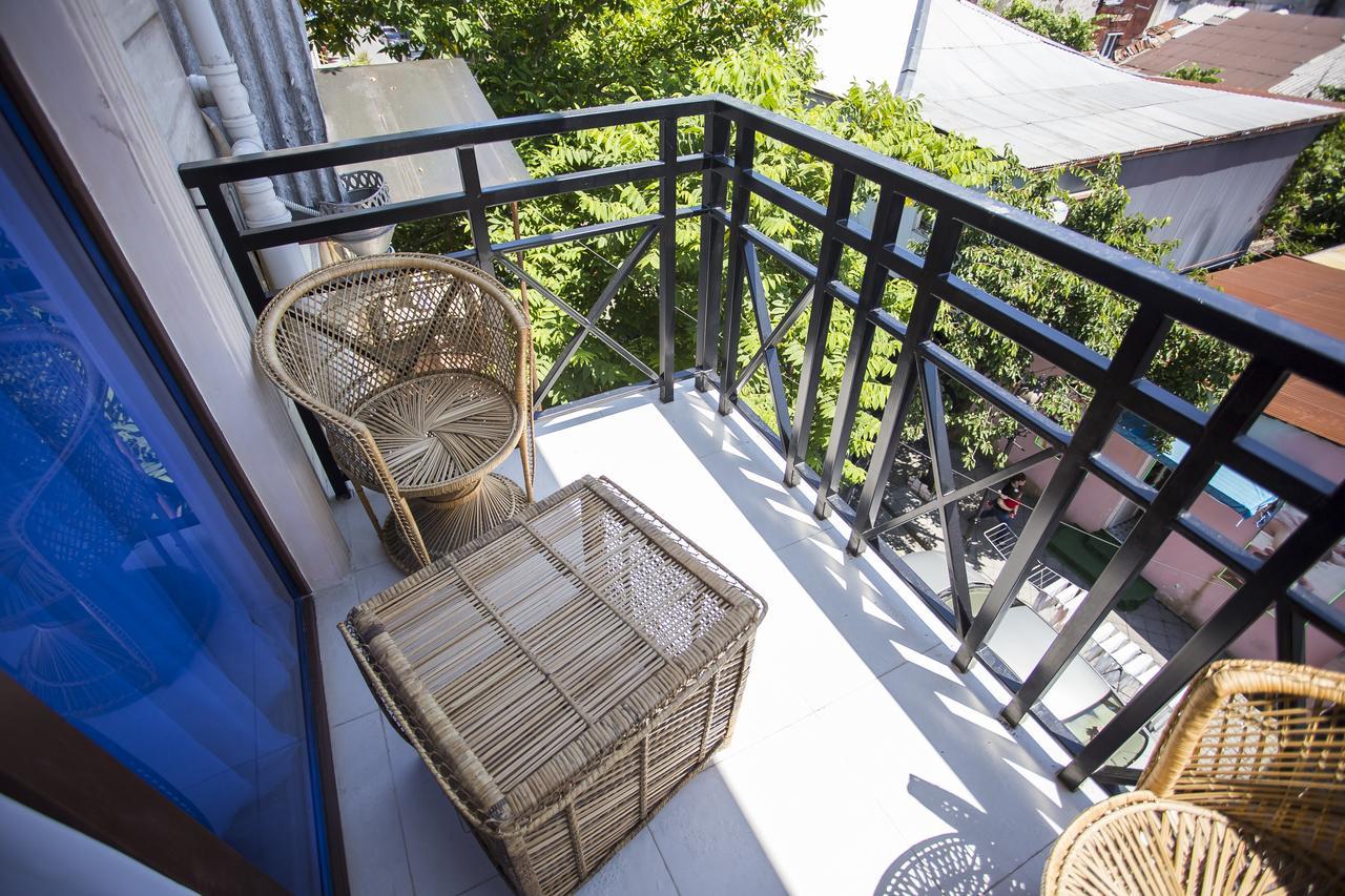 Hotel N16 Batumi Exterior foto